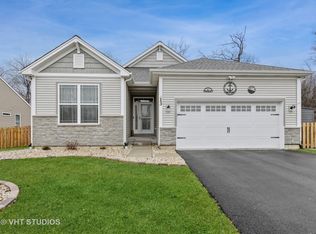 13 Lake Vista Ct, Lake Villa, IL