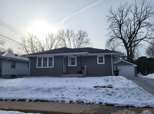 1324 Elton Hills Dr NW, Rochester, MN 55901