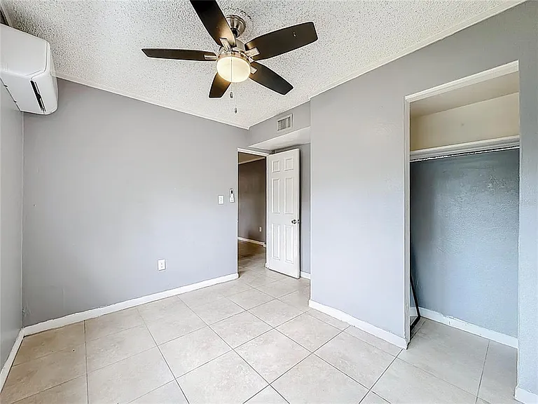 927 Hoffner Ave — Photo 12