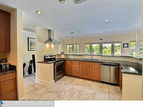 4th image of 4109 NE 22nd Ave