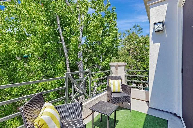 455 Navaro Way #201 — Photo 22