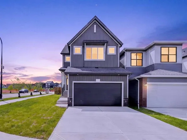 264 E Edith Pl NW, Calgary, AB T3R 2E1