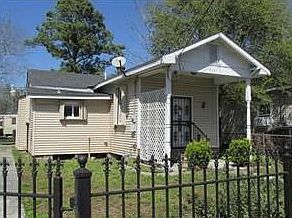 1st image of 2741 Jonquil St