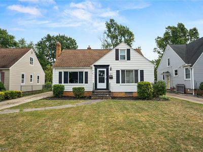 6677 Parma Park Blvd, Parma Heights, OH, 44130