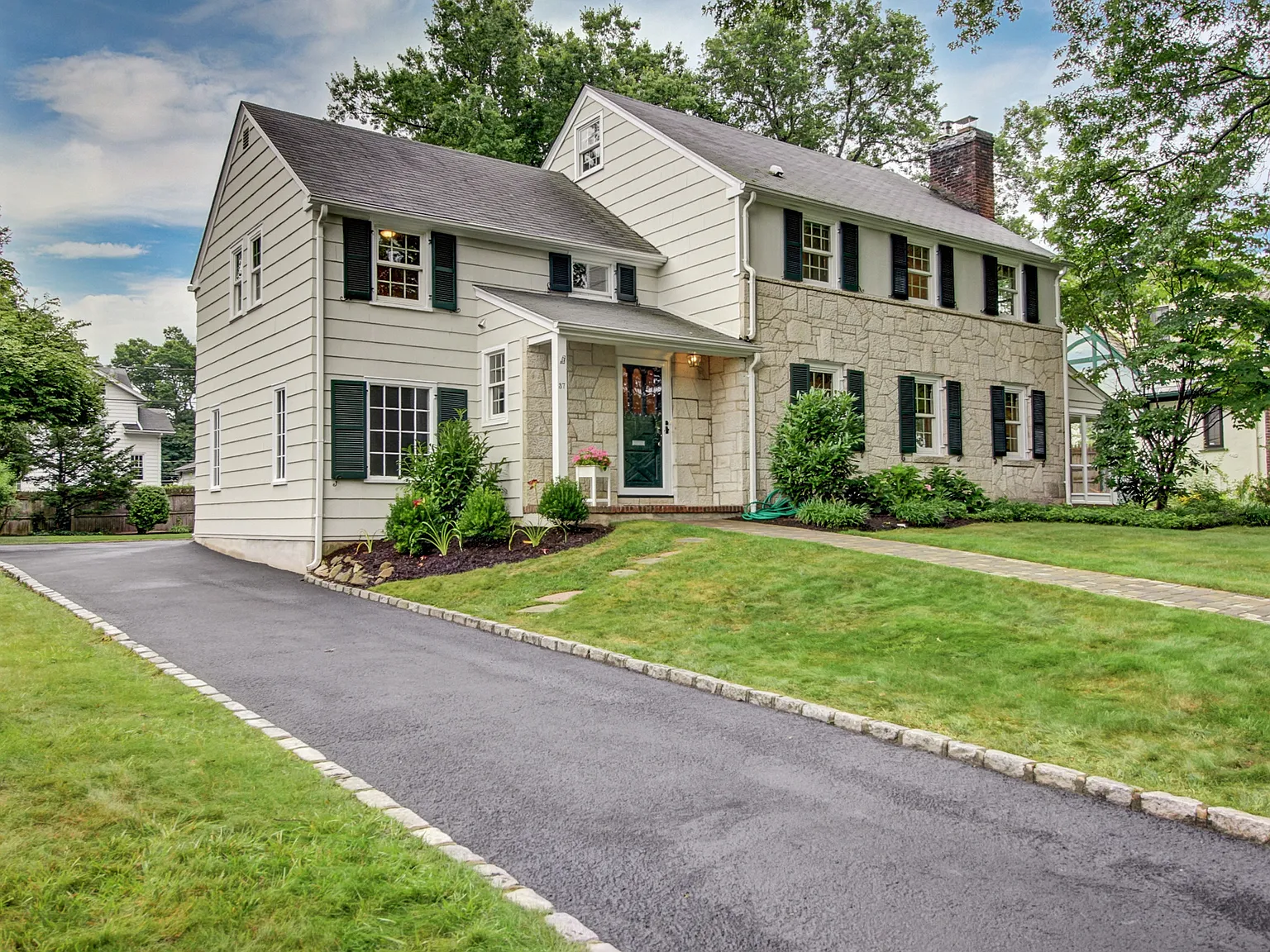 37 Oakley Ave, Summit, NJ 07901 | Zillow