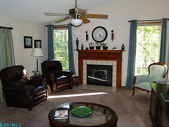 4th image of 12404 Teal Ln NW