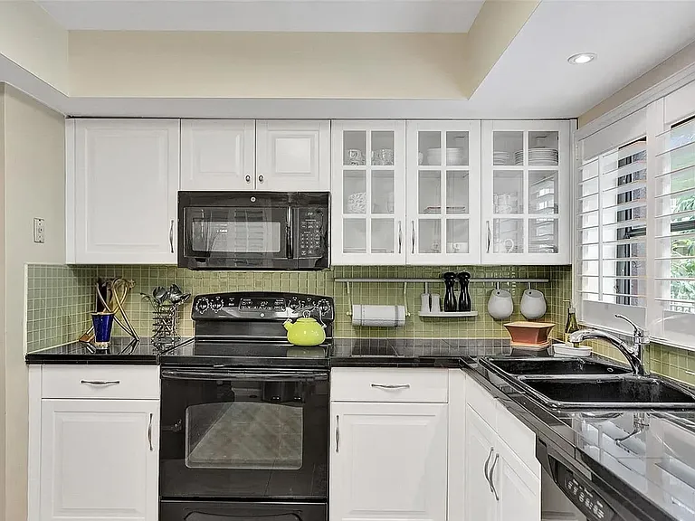 6060 S Falls Circle Dr #313 — Photo 6