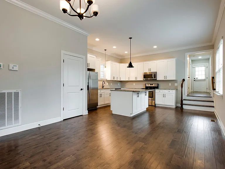 5218 Kentucky Ave — Photo 6