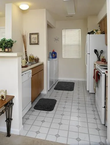 5100 N Eagle Crst — Photo 5