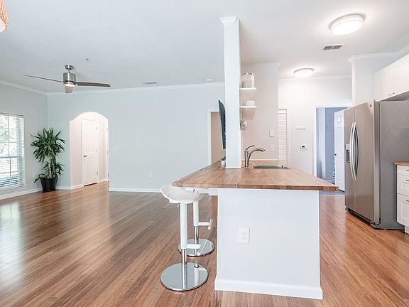 5th image of 7800 Point Meadows Dr APT 512