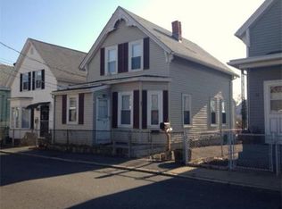 15 Anderson St, Lowell, MA 01852