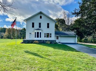 17753 Waterloo Rd, Chelsea, MI 48118