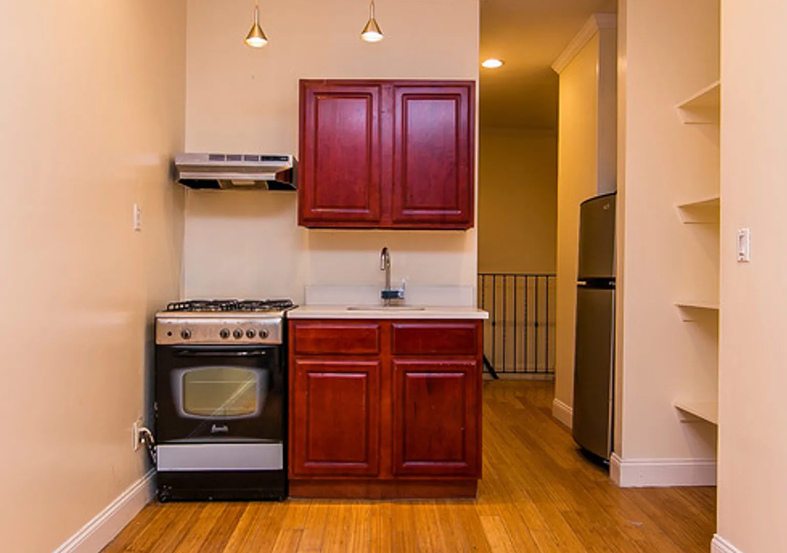 571 Lincoln Place — Photo 2