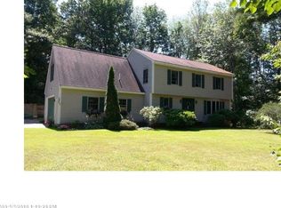 9 Upland Ln, Yarmouth, ME 04096