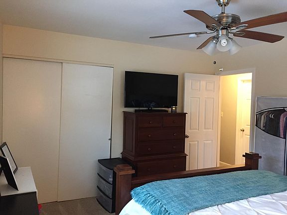 5th image of 926 Stanwood Dr