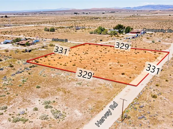 22601 Andreen St, Hinkley, CA 92347