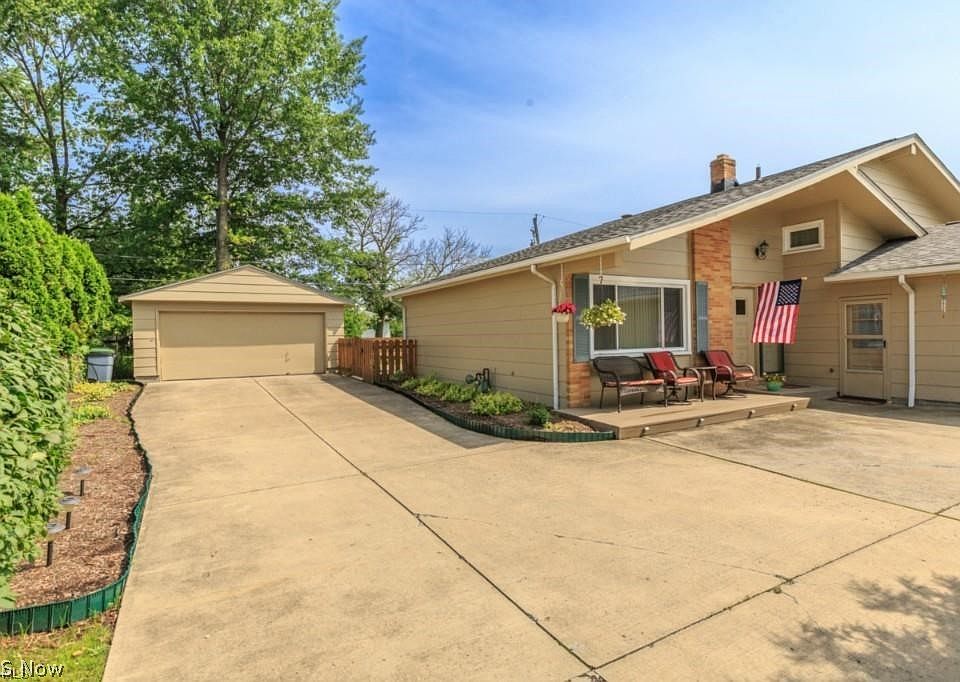 36822 Lake Shore Blvd, Willowick, OH 44095 Zillow