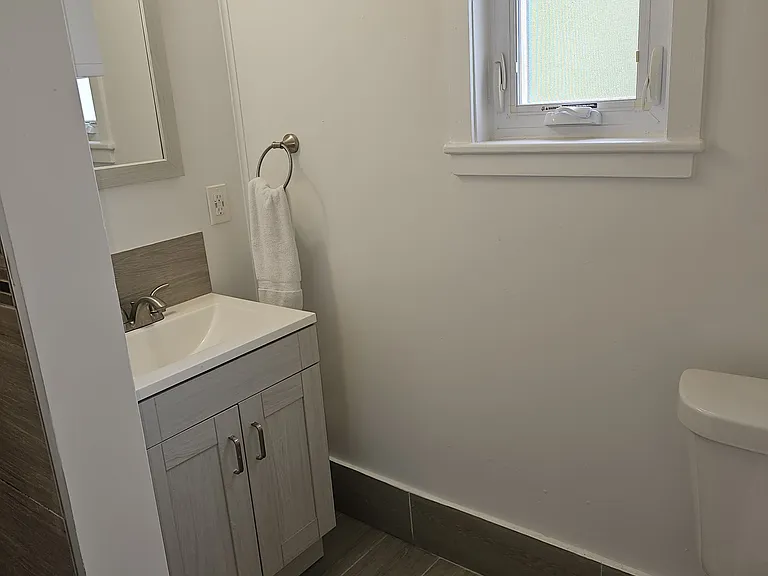 710 Whitmarsh Ln #2 — Photo 2