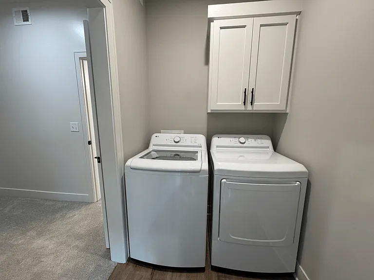 1414 SW Winthrop Dr — Photo 17