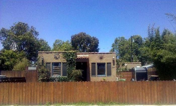 1st image of 233 Barry Dr