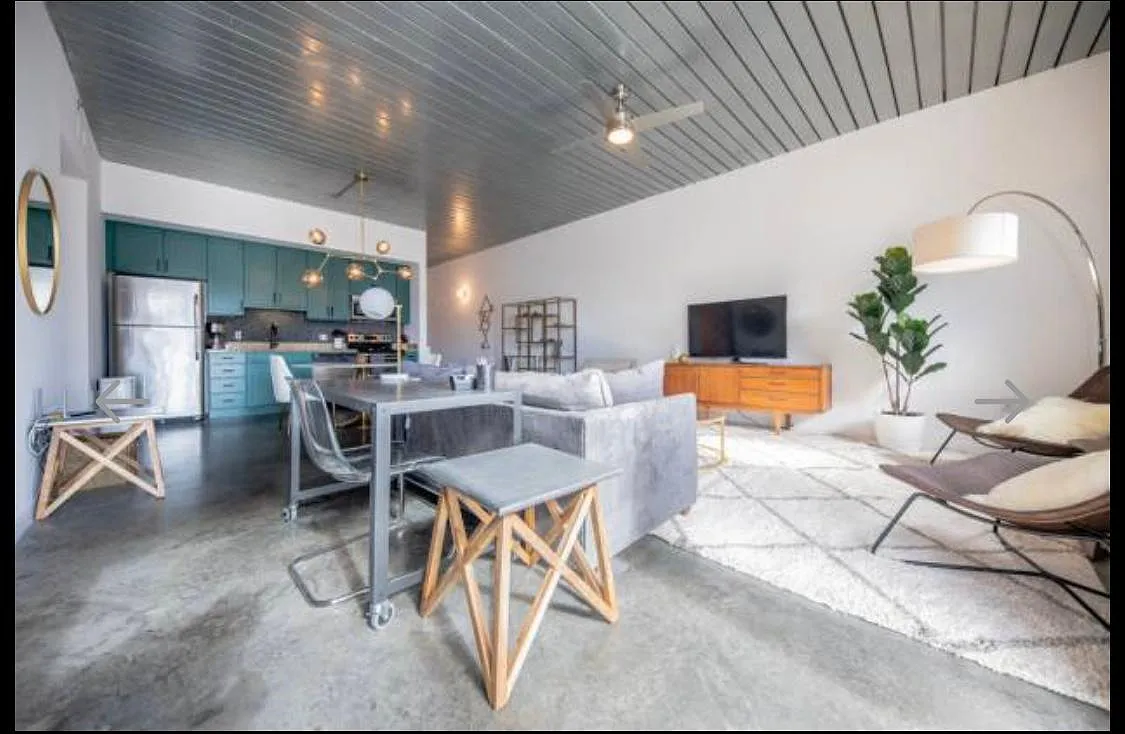 1 bed, 901 sqft, $2,500 — Photo 1