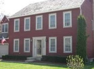 4709 Kings Way N, Gurnee, IL 60031