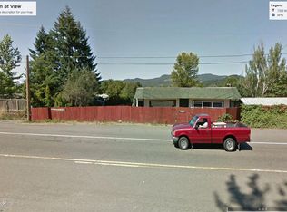 7406 Main St #5, Springfield, OR 97478