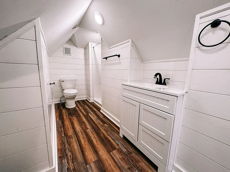 508 N Washington St — Photo 35