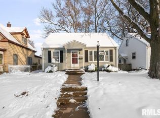 1916 33rd St, Moline, IL 61265