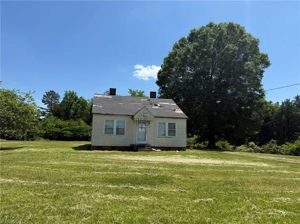 132 Hoy Long Rd, Winston Salem, NC 27107