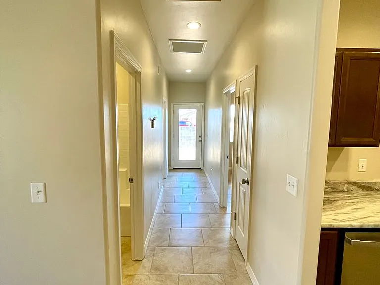 3530 N Lomita St #C — Photo 11