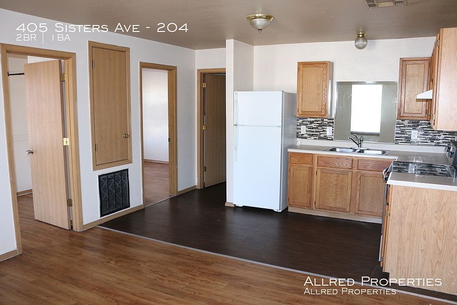 2nd image of 405 Sisters Ave APT 204