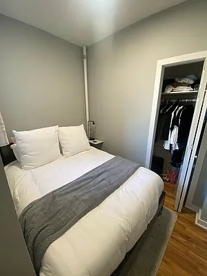 Rented by Salon Realty Corp | media 14