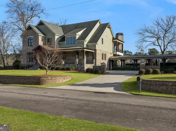 145 River Bend Dr, Clarks Hill, SC 29821