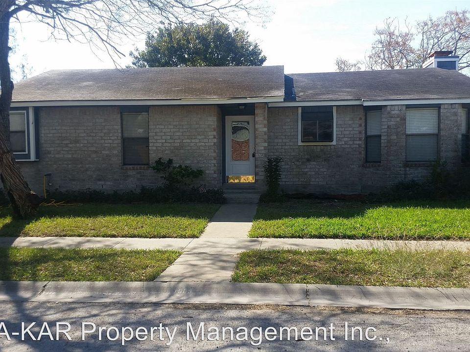 1st image of 2909 Hilldale Dr
