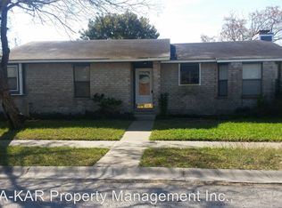 2909 Hilldale Dr, Corpus Christi, TX 78415