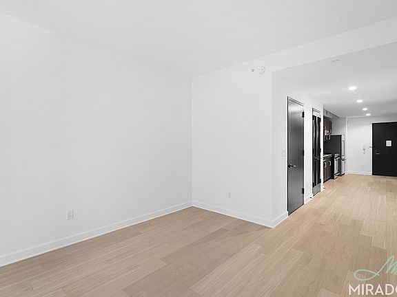 5th image of 21 W End Ave APT 1717