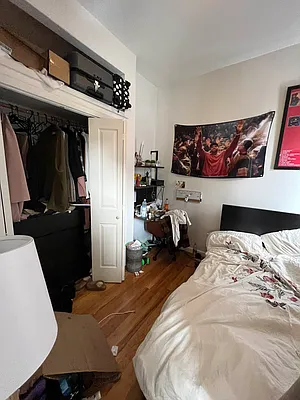 Rented by Delmark Realty LLC | media 24