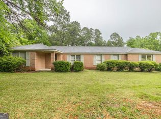 5059 Idleway Dr, Macon, GA 31210
