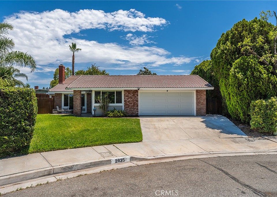 1st image of 2835 Capricorn Cir