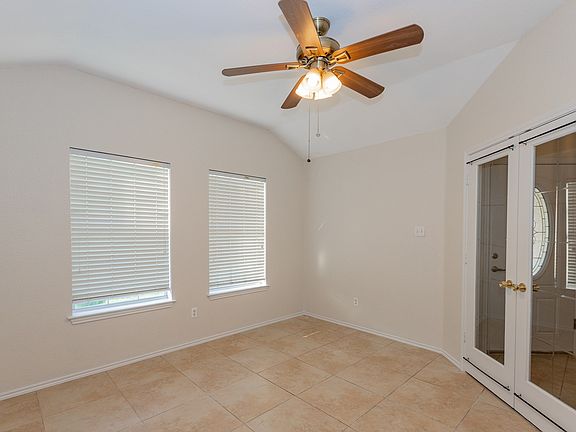 4th image of 106 Missouri Dr