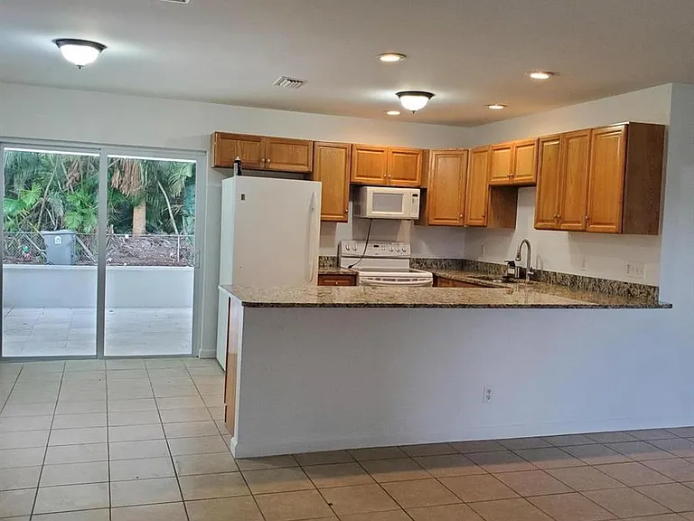 4740 Hairland Dr — Photo 1