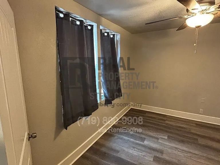 1428 E Orman Ave — Photo 15