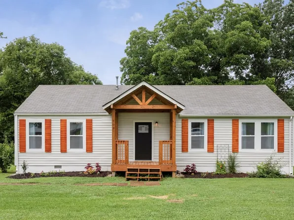 709 Poplar St, Columbia, TN 38401