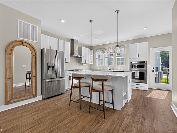 2nd image of 14512 Brecon Ln