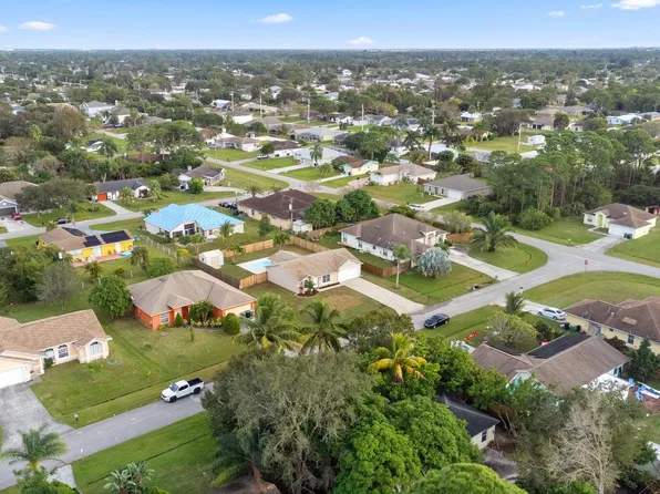 793 SW Hibiscus Street, Port St Lucie, FL 34983
