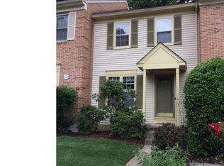 858 Stockbridge Dr, Hockessin, DE 19707