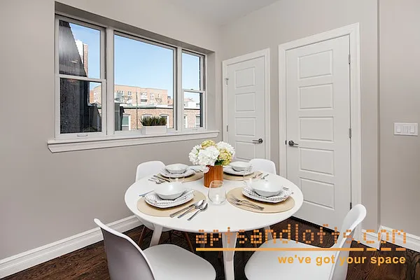 Rented by aptsandlofts.com | media 15