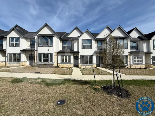 346 Buck Ridge Dr, Little Elm, TX 75068