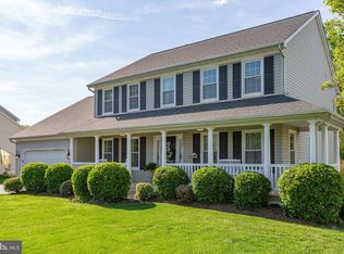 6016 Waterman Dr, Fredericksburg, VA 22407